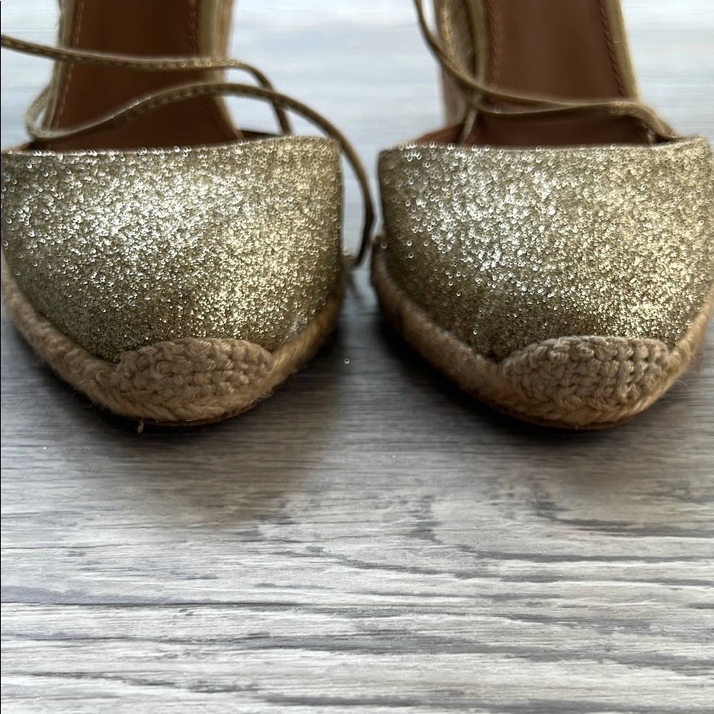 Aquazzura Gold Glitter Women's Shoes - Picture 2 of 11